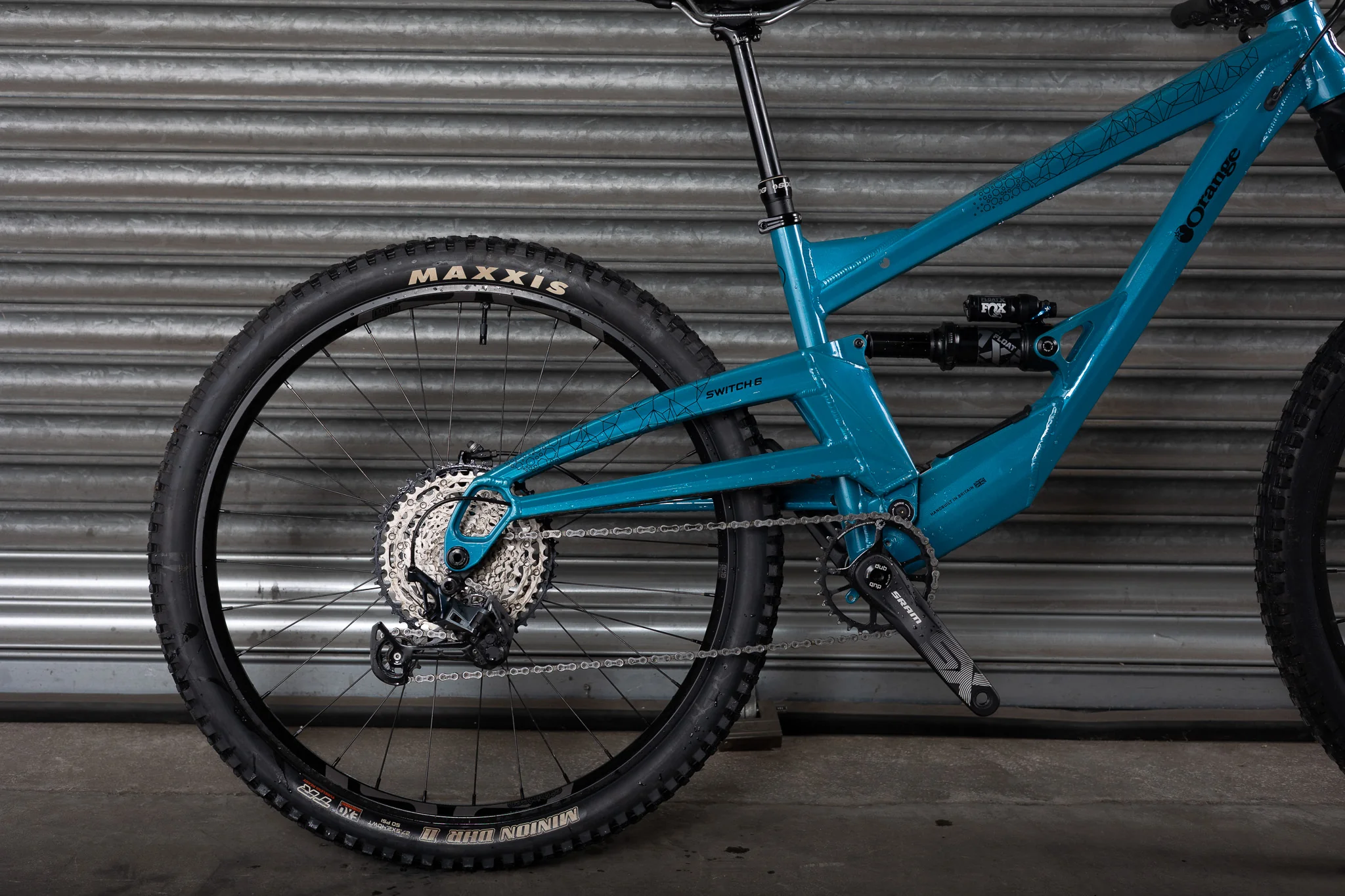 Ex-Demo 2025 Switch 6 Pro, Large, Yorkshire Teal - Image 4
