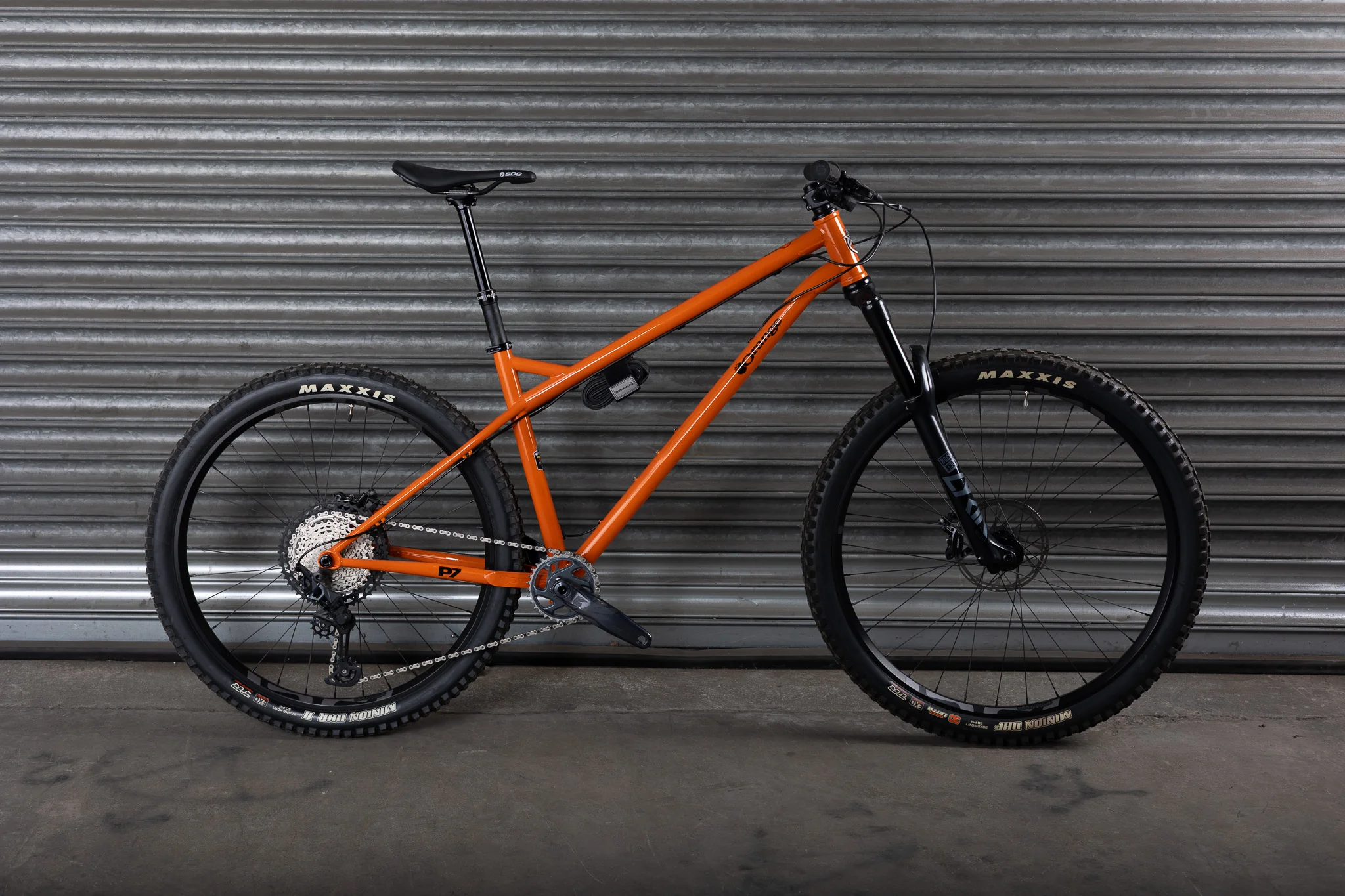 P7 MX RS, Large, Fizzy Orange - Image 10